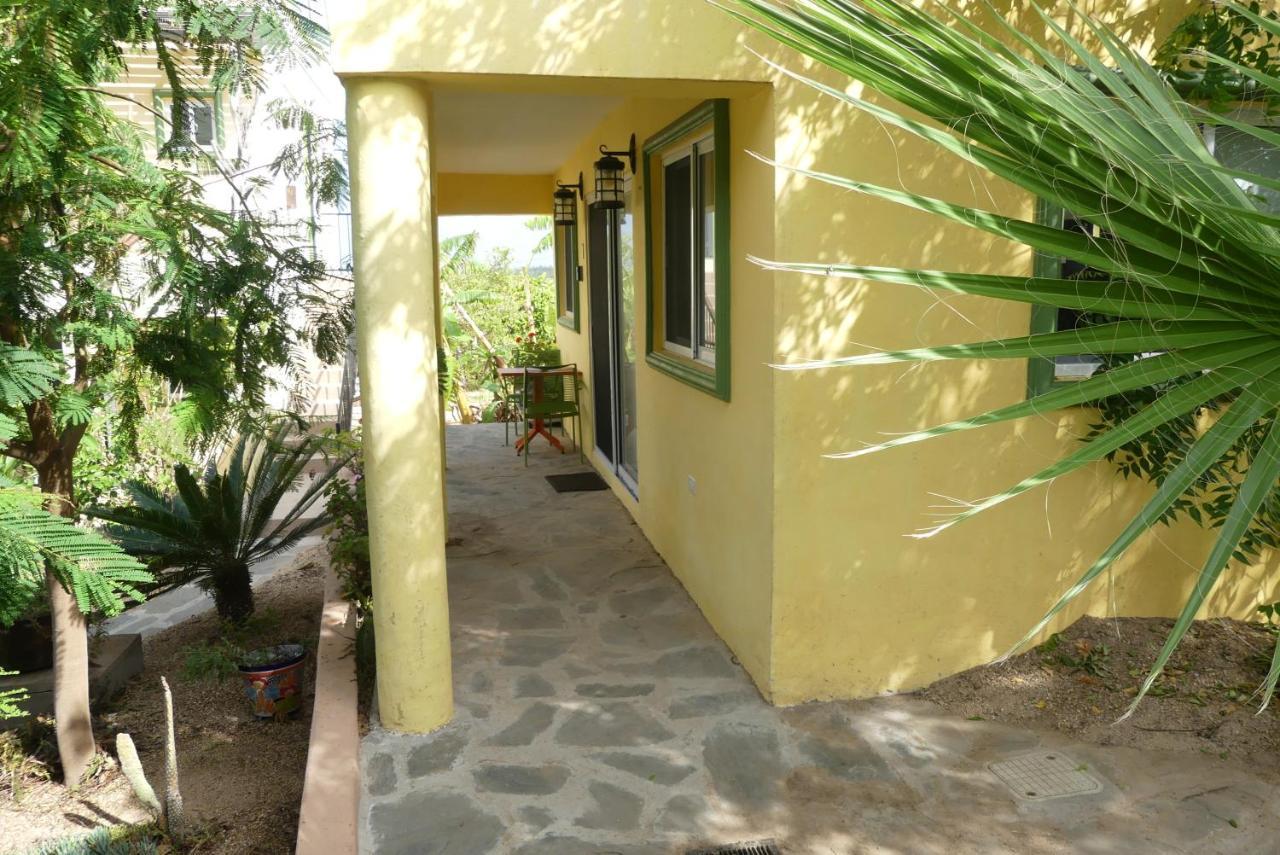 Casa Flores Casitas 토도스산토스 외부 사진
